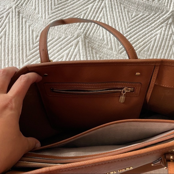 Michael Kors Brown Leather Computer Bag & Purse - Picture 5 of 14